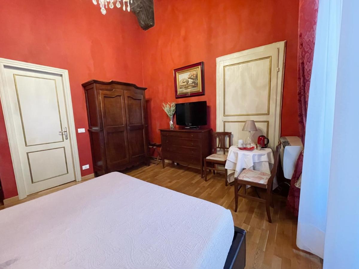 La Boheme Bed & Breakfast Lucca Luaran gambar
