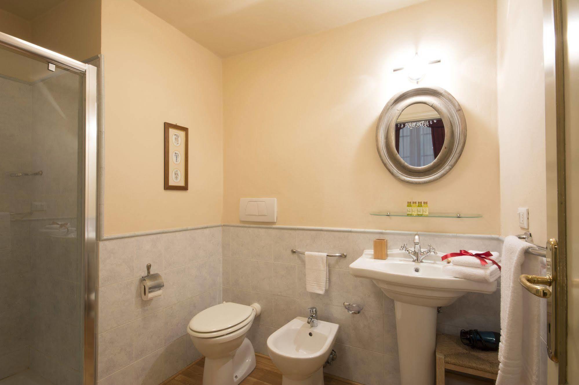 La Boheme Bed & Breakfast Lucca Luaran gambar