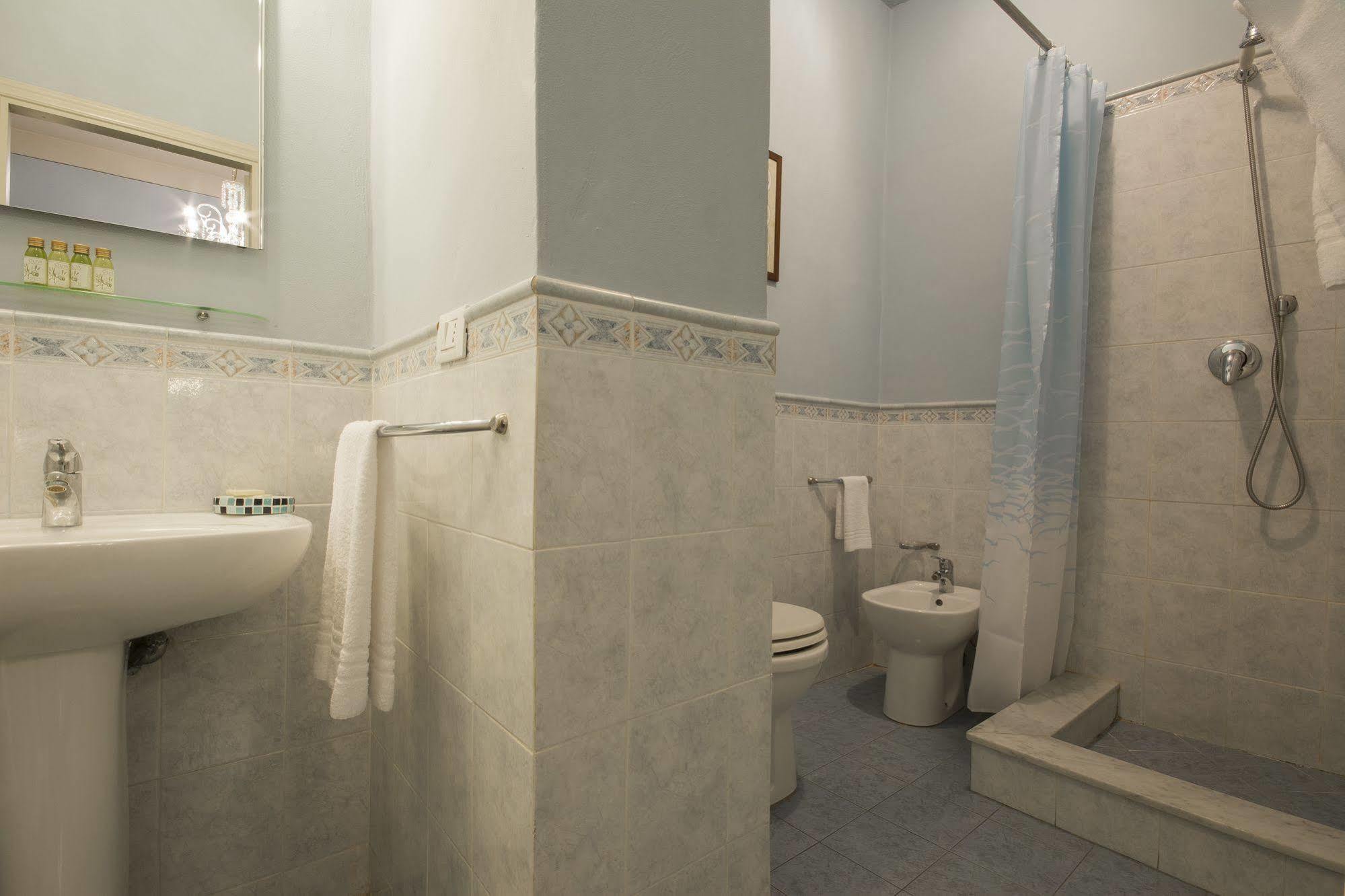 La Boheme Bed & Breakfast Lucca Luaran gambar