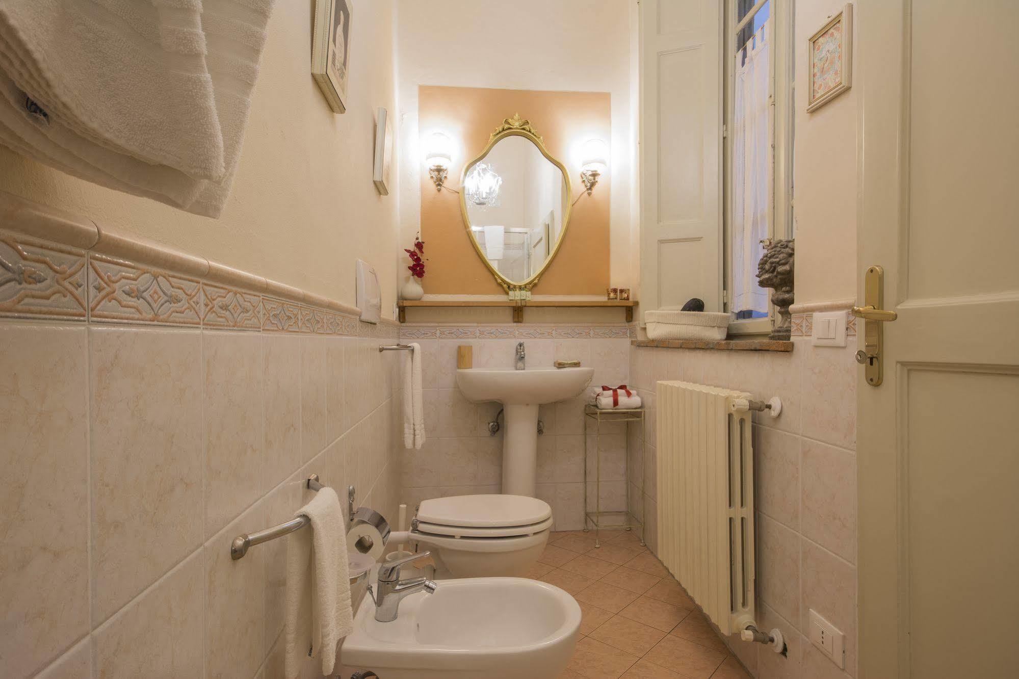 La Boheme Bed & Breakfast Lucca Luaran gambar