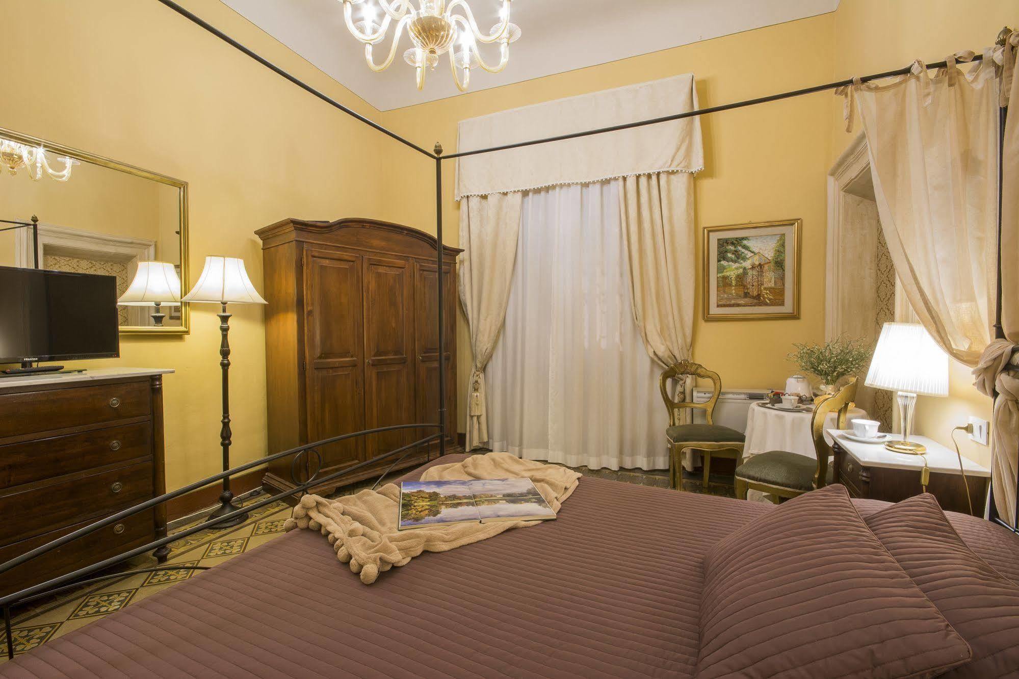 La Boheme Bed & Breakfast Lucca Luaran gambar