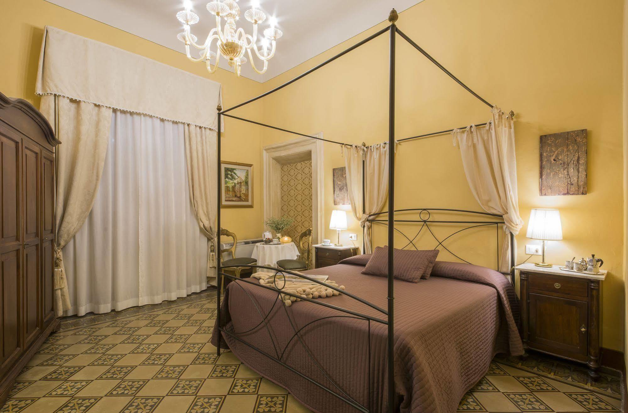 La Boheme Bed & Breakfast Lucca Luaran gambar